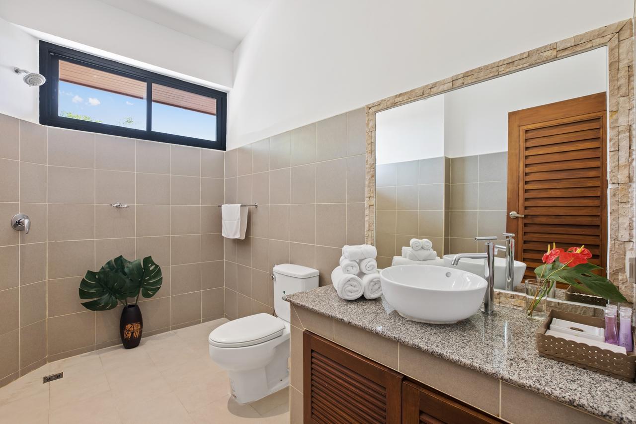 Sunny Banks - Modern Sea View 4 Bed Pool Villa Maret Exterior photo