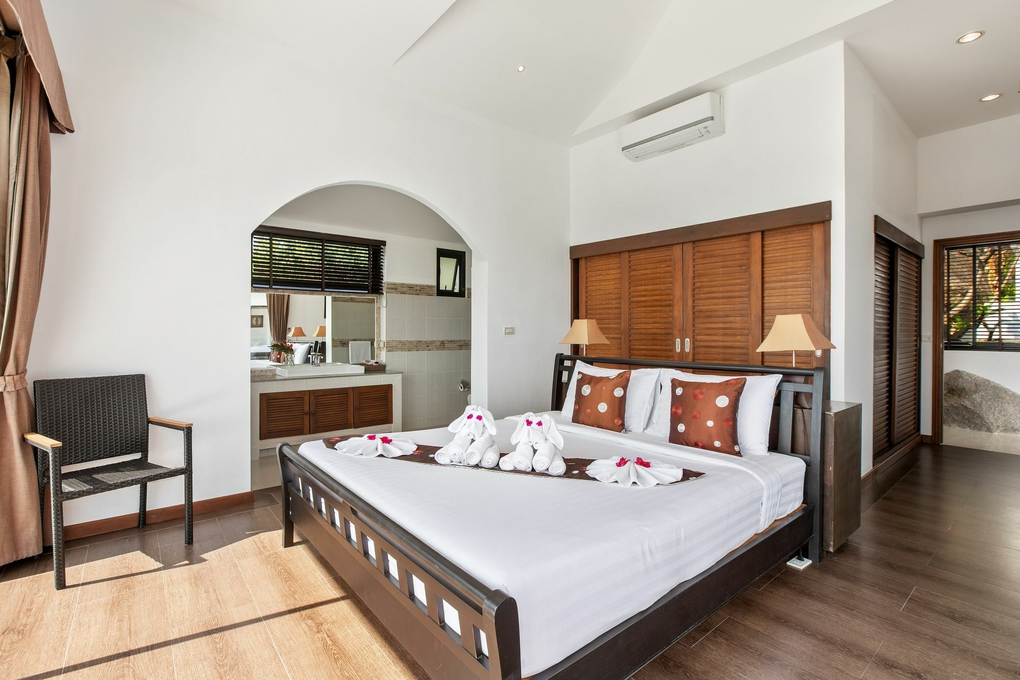 Sunny Banks - Modern Sea View 4 Bed Pool Villa Maret Exterior photo