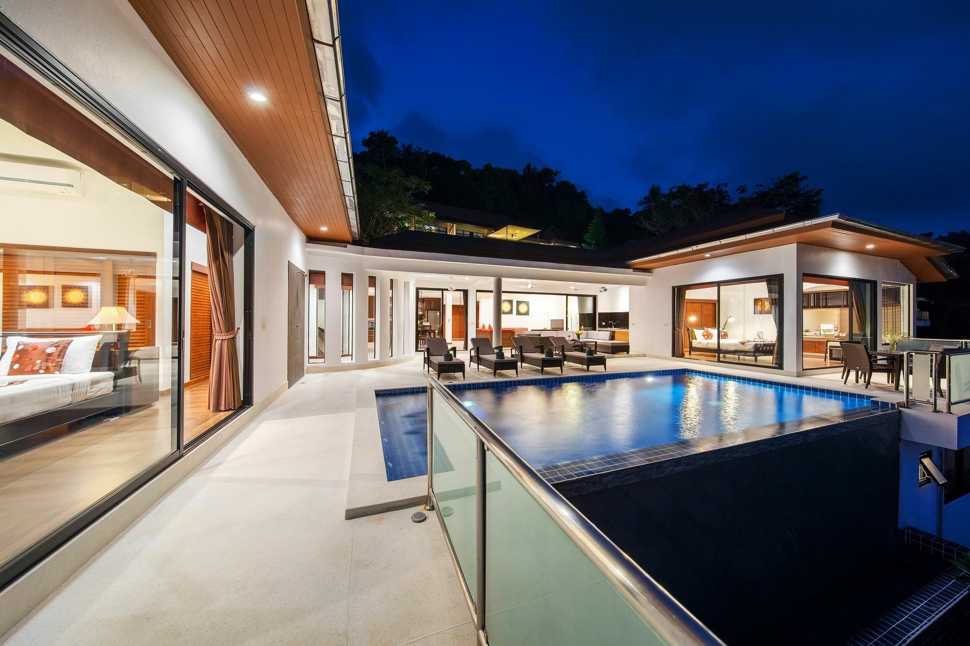 Sunny Banks - Modern Sea View 4 Bed Pool Villa Maret Exterior photo