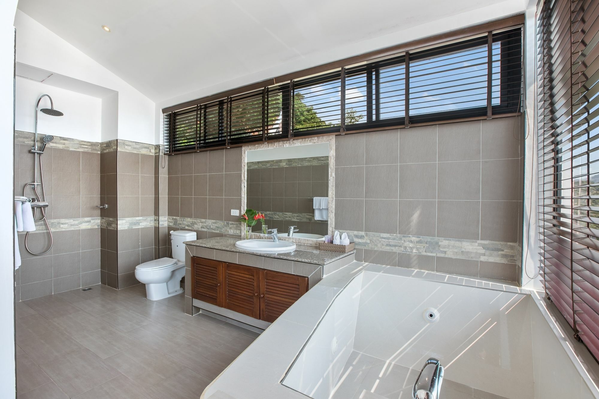Sunny Banks - Modern Sea View 4 Bed Pool Villa Maret Exterior photo